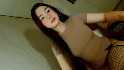 ariane online show from 11-12-25, 10:04