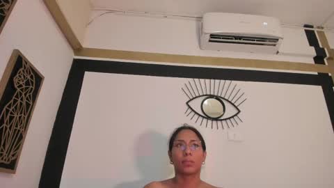 Emily online show from 05-08-26, 11:37