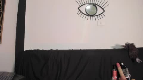 Emily online show from 05-11-26, 02:45