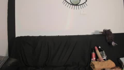 Emily online show from 05-11-26, 04:04
