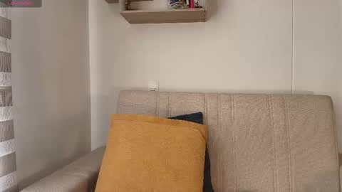 Emily online show from 10-06-25, 03:09