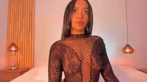 Snapshot of emilyhaan_ chatting on 03-18-26, 08:34 Emily online show from 03-18-26, 08:34