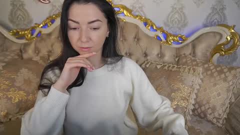 Snapshot of emilyhalls chatting on 03-11-25, 07:04 Emily online show from 03-11-25, 07:04
