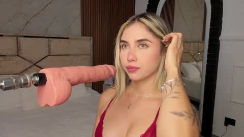 Emily Hendrix online show from 12-31-24, 05:29