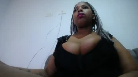 Emilyhines online show from 04-30-26, 08:26