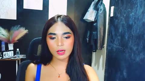 emilyhotasian online show from 04-10-26, 09:25