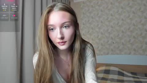 Emy and Angie online show from 06-21-26, 10:56