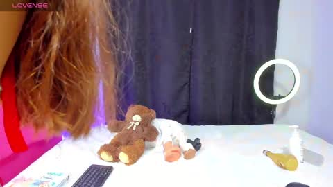 Emily online show from 03-08-25, 12:22