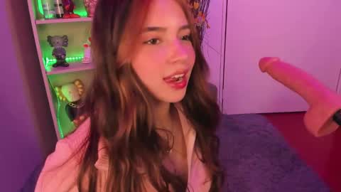 Snapshot of emilykarterr chatting on 01-26-25, 06:48 VALEEEN online show from 01-26-25, 06:48