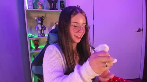 Snapshot of emilykarterr chatting on 03-02-25, 03:59 VALEEEN online show from 03-02-25, 03:59