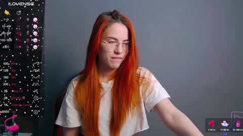 EmilyKents online show from 12-05-24, 01:36