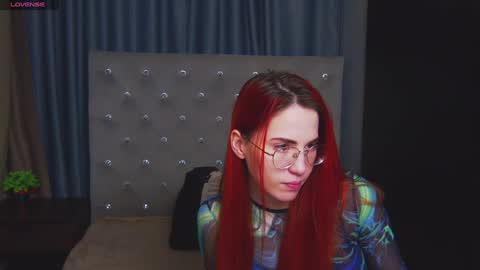 EmilyKents online show from 12-16-24, 01:31