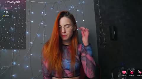EmilyKents online show from 12-22-24, 01:12