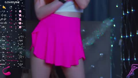 EmilyKents online show from 12-23-24, 04:44