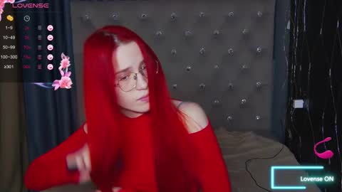 EmilyKents online show from 10-06-25, 01:47