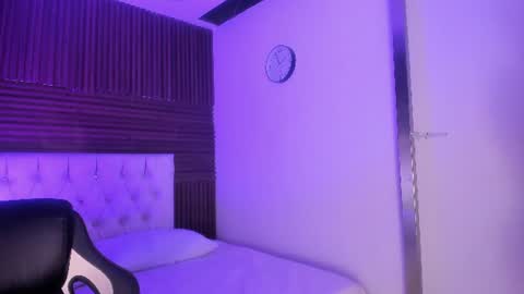 emilymora1_ online show from 07-07-26, 04:59