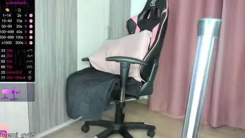 Emilyn online show from 03-06-25, 05:43