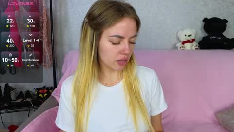 Emily Robbie online show from 02-13-25, 05:01