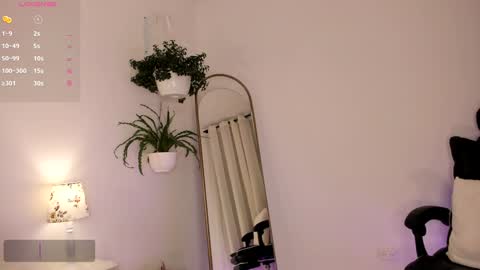 Emily online show from 01-10-25, 04:20