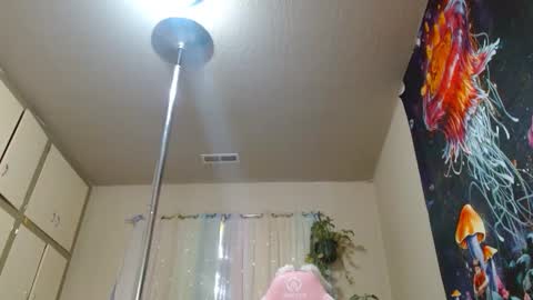 Snapshot of emilyshaze chatting on 01-16-25, 09:40 emily haze online show from 01-16-25, 09:40