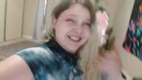 Snapshot of emilyshaze chatting on 03-09-25, 05:11 emily haze online show from 03-09-25, 05:11