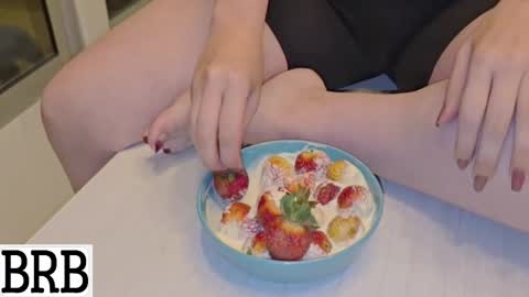 Summer 3 online show from 11-17-25, 02:12