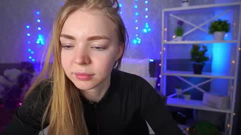  MY NAME IS Emily WELCOME EVERYONE I WILL BE HAPPY TO GIVE YOU WHAT YOU HAVE DREAMED OF FOR SO LONG online show from 01-09-26, 07:00