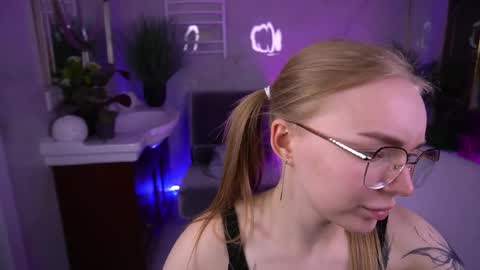  MY NAME IS Emily WELCOME EVERYONE I WILL BE HAPPY TO GIVE YOU WHAT YOU HAVE DREAMED OF FOR SO LONG online show from 05-10-26, 12:54