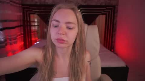  MY NAME IS Emily WELCOME EVERYONE I WILL BE HAPPY TO GIVE YOU WHAT YOU HAVE DREAMED OF FOR SO LONG online show from 06-28-26, 05:35