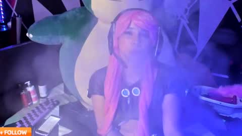 Snapshot of emilythemachine chatting on 02-27-25, 01:38 emilythemachine online show from 02-27-25, 01:38