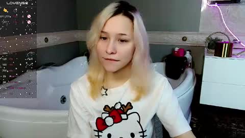 Betty online show from 05-07-26, 01:11