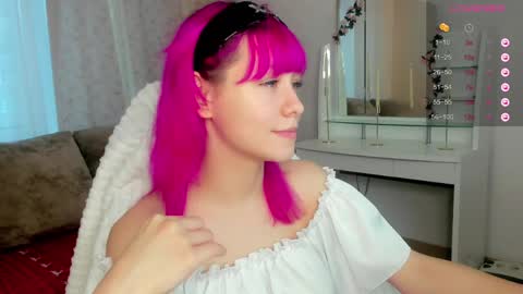 Betty online show from 05-10-26, 01:11