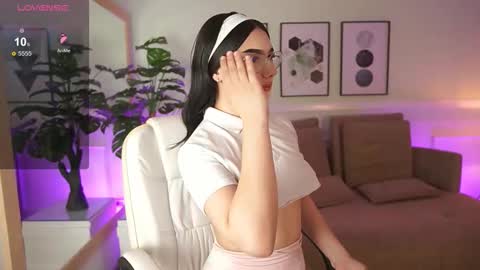 Emily Turner  online show from 02-27-26, 07:36