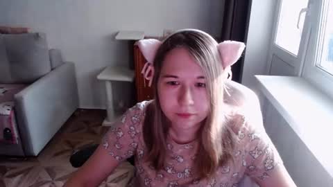 Snapshot of emilyway chatting on 07-23-26, 01:42 emilyway online show from 07-23-26, 01:42