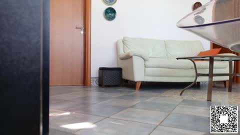 Snapshot of emilyweed chatting on 12-11-24, 09:19 Emily ----  online show from 12-11-24, 09:19