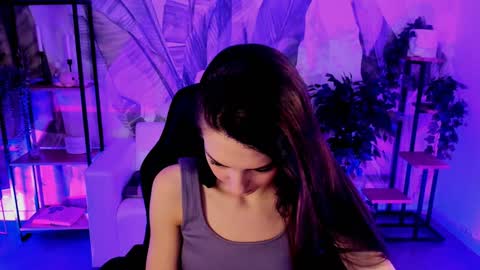 Emily online show from 12-15-24, 06:18