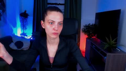 Emily online show from 01-04-25, 09:21