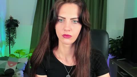 Emily online show from 01-28-25, 09:19