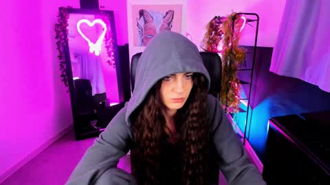 Emily online show from 01-29-25, 08:51