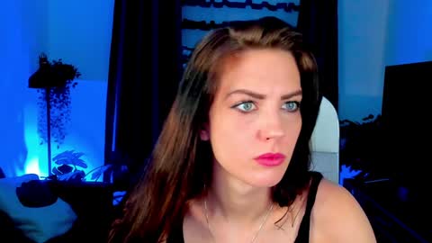 Emily online show from 02-04-25, 09:17