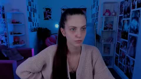 Emily online show from 09-22-25, 08:05