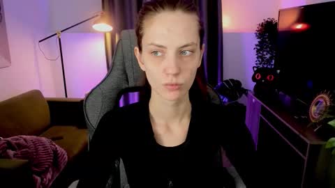 Emily online show from 10-27-25, 08:29