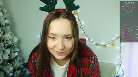 Snapshot of emilyxgrasez chatting on 12-31-24, 01:26 Emily online show from 12-31-24, 01:26