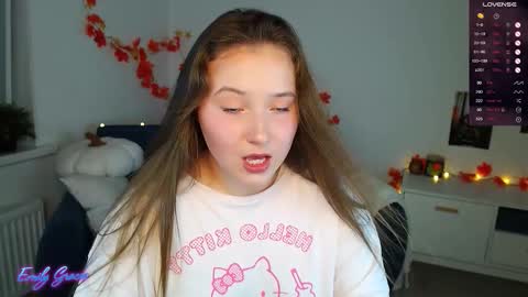 Snapshot of emilyxgrasez chatting on 09-16-25, 05:47 Emily online show from 09-16-25, 05:47