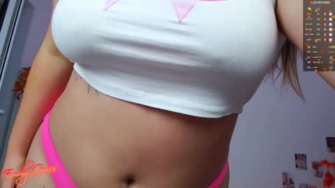 Snapshot of emilyxgrasez chatting on 09-22-25, 07:27 Emily online show from 09-22-25, 07:27