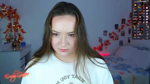 Snapshot of emilyxgrasez chatting on 10-15-25, 11:05 Emily online show from 10-15-25, 11:05