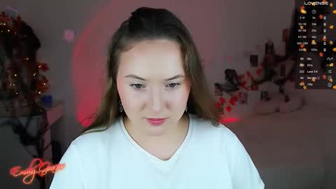 Snapshot of emilyxgrasez chatting on 11-03-25, 06:42 Emily online show from 11-03-25, 06:42