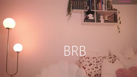 Snapshot of emilyxrose_ chatting on 02-18-25, 08:14 IG thickemmsss online show from 02-18-25, 08:14