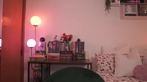 Snapshot of emilyxrose_ chatting on 12-05-25, 08:16 IG thickemmsss online show from 12-05-25, 08:16