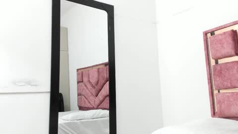 Snapshot of emilyy_cooperr chatting on 03-11-25, 06:32 emilyy_cooperr online show from 03-11-25, 06:32